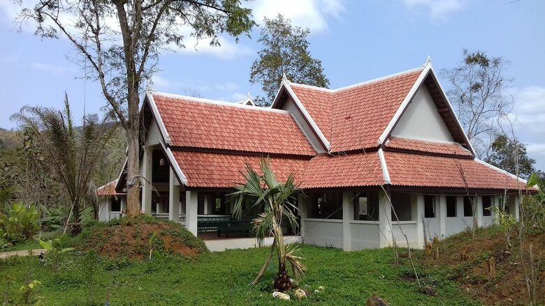 Hotel Mahout Resort