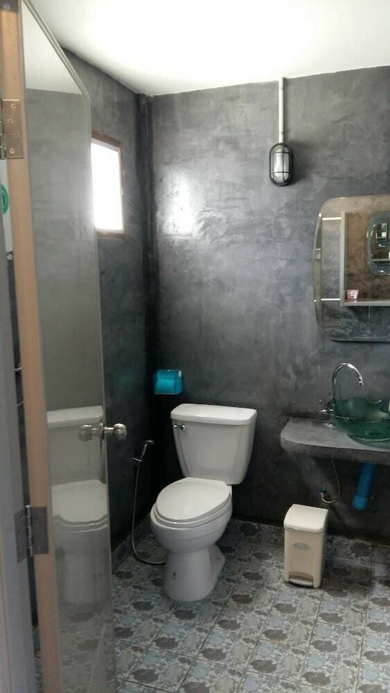 Hotel Baan Kiengtalay Samroiyod