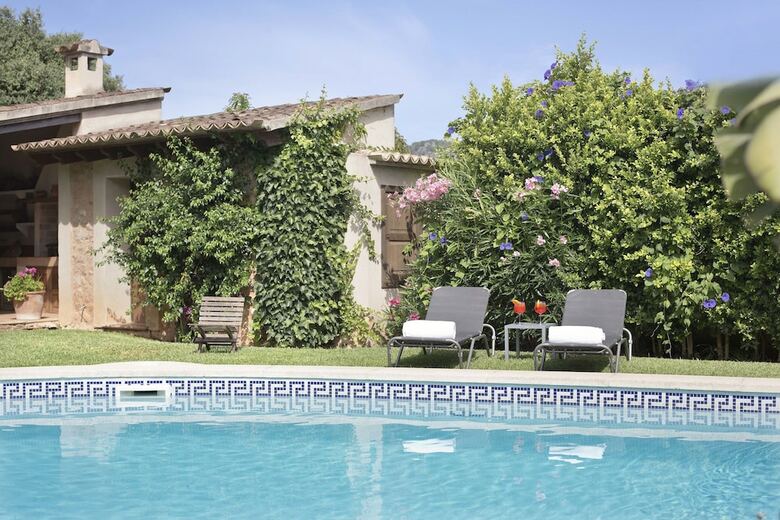 Hotel Finca Can Quatre