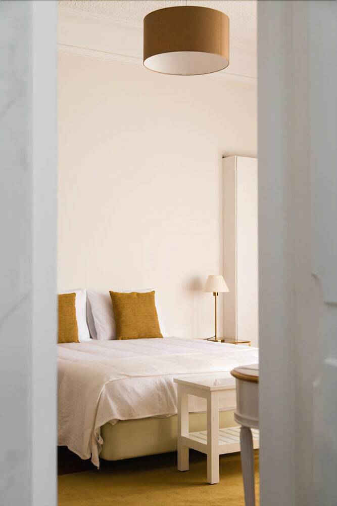 Charming Estoril Guesthouse B&B