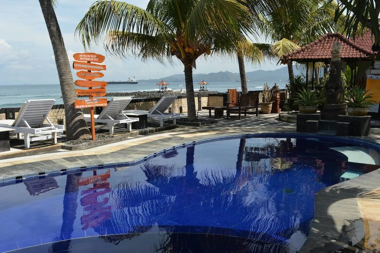 Hotel Segara Wangi Beach Cottages
