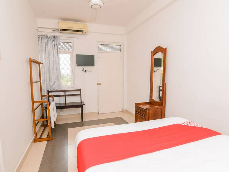Hotel Oyo 353 Blue Heaven Guest House