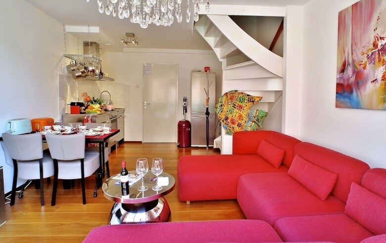 Luxury Apartments Delft - Royal Delft Blue