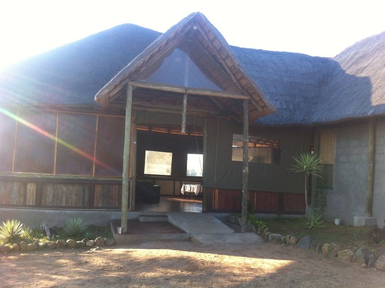 Posada Lion Roars Lodge