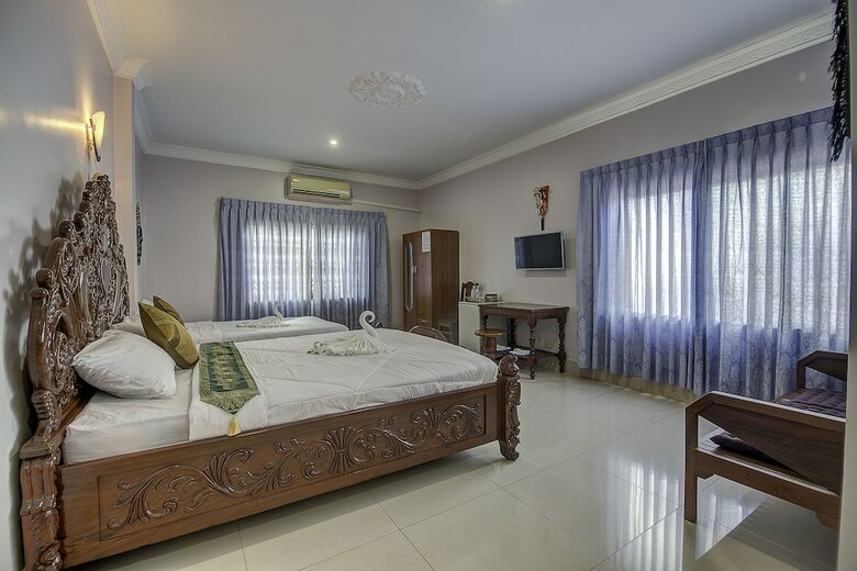 Hotel Dv Angkor Villa