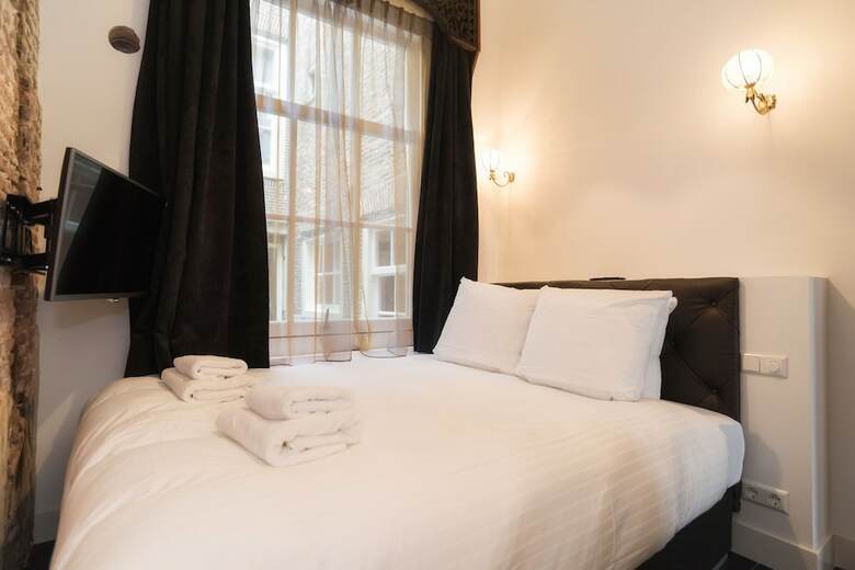 Apartamentos Harbour Suites