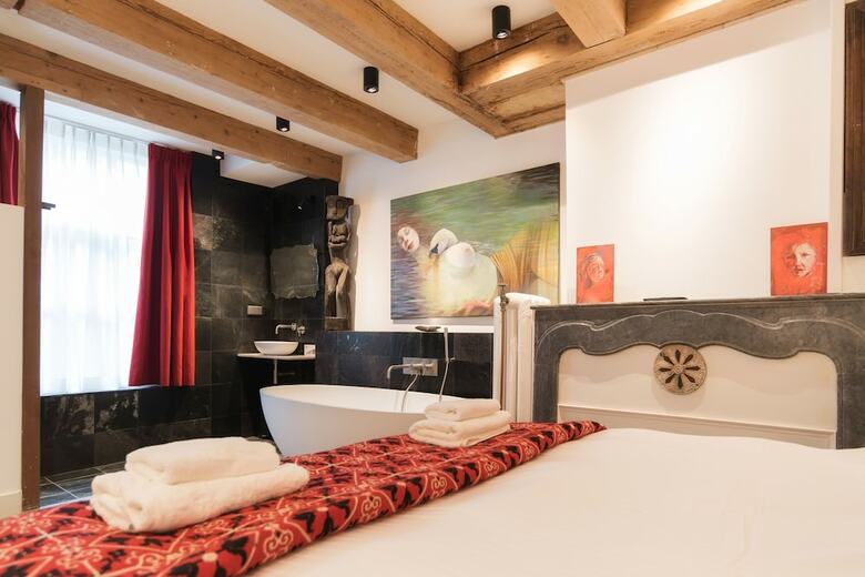 Apartamentos Harbour Suites