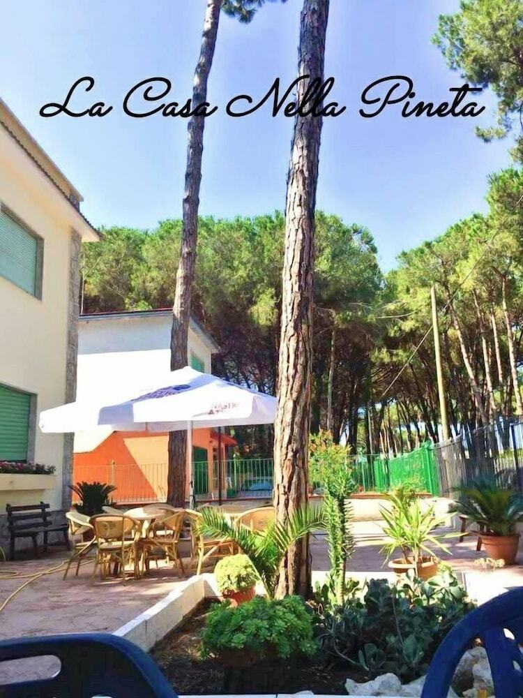 Hotel La Casa Nella Pineta