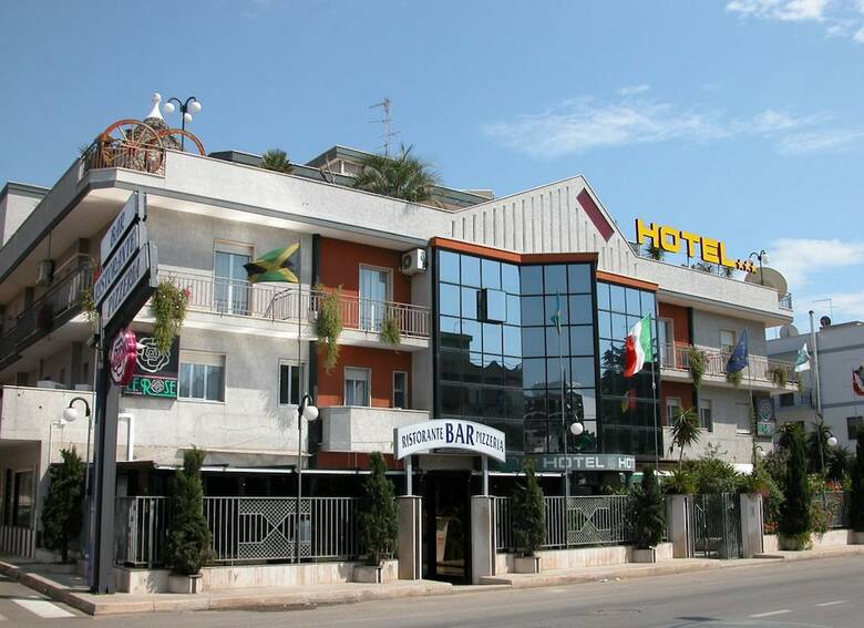Hotel Accord Le Rose