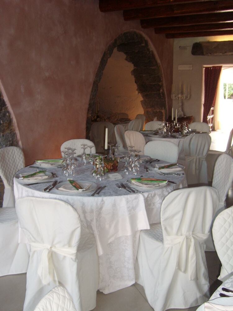 Hotel Etna