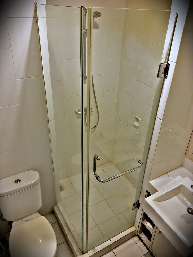 N3 Hotel Zainul Arifin
