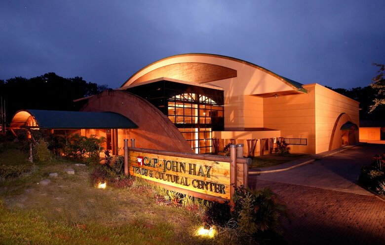 Hotel The Manor At Camp John Hay