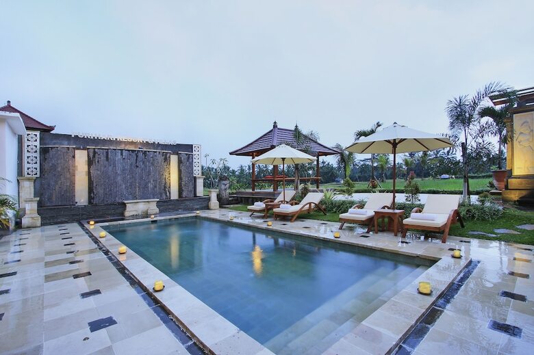 Puri Hari Resort And Villas