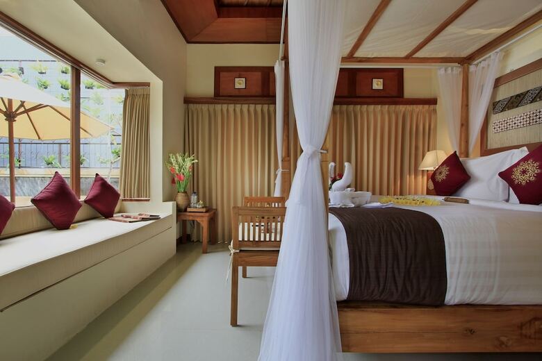 Puri Hari Resort And Villas