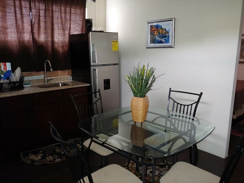 Hotel Rockhampton Retreat Guest House