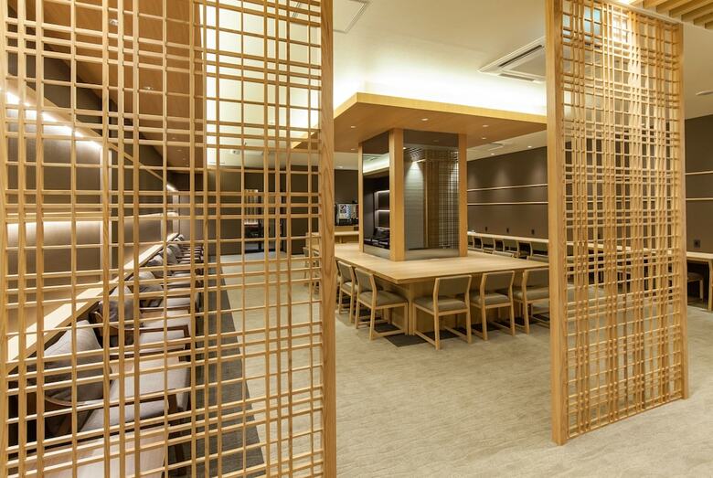 Y's Cabin Yokohama Kannai