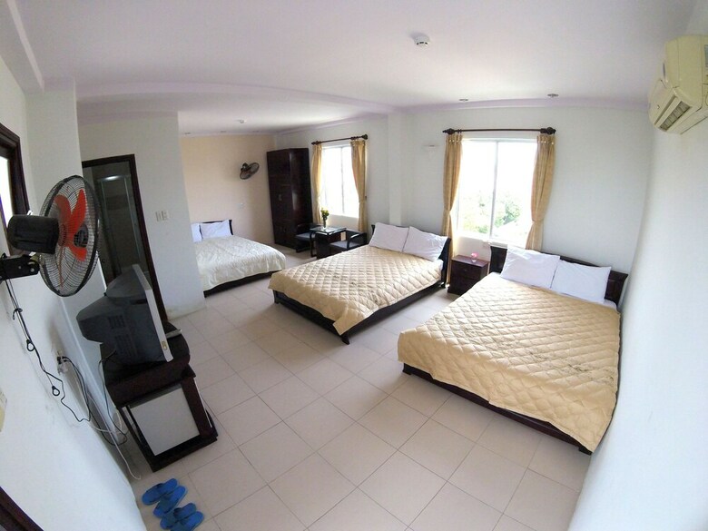 Quyet Thang Doc Let Hotel