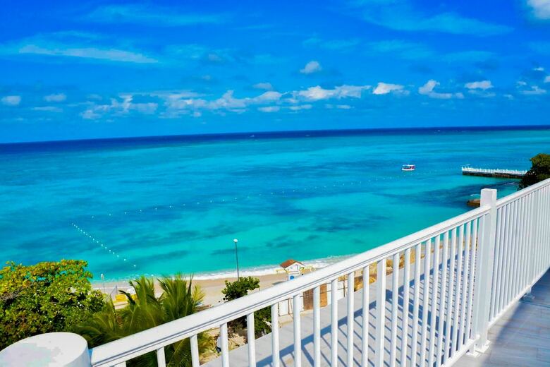 Hotel Royal Decameron Cornwall Beach All Inclusive