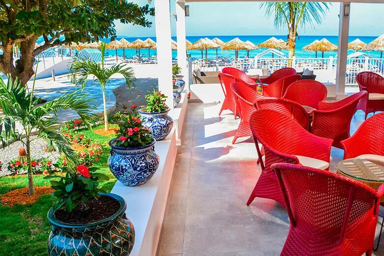 Hotel Royal Decameron Cornwall Beach All Inclusive