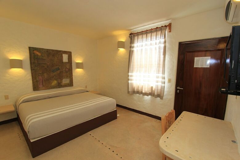 Hotel Plaza Tangolunda