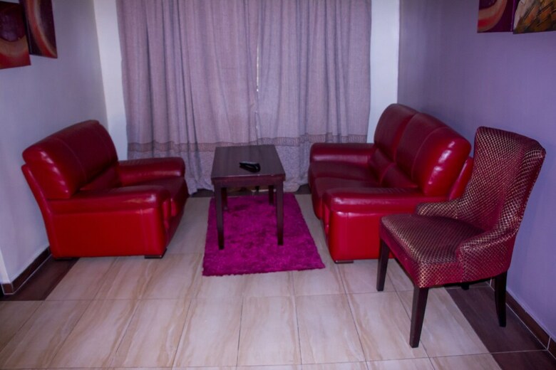 Excel Oriental Hotel And Suites