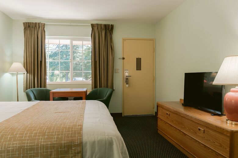 Motel Riverfront Inn Roseburg