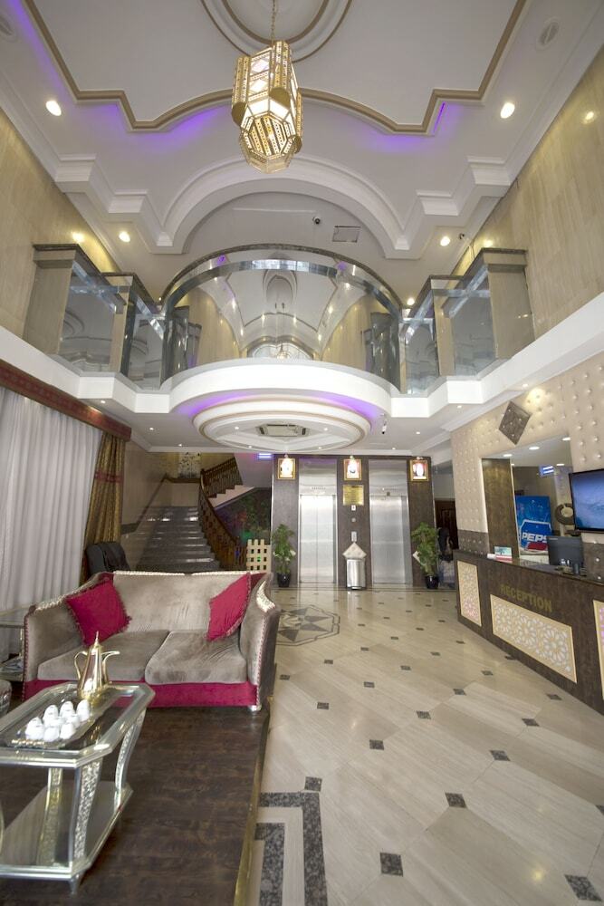 Mariana Hotel