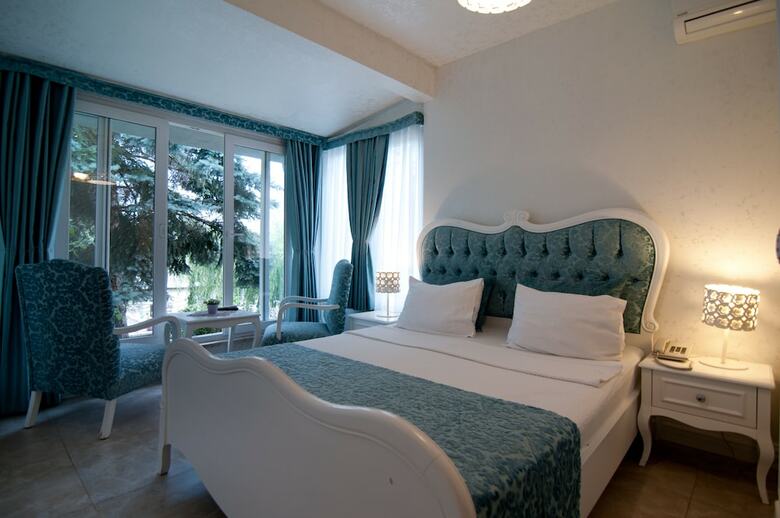 A?va Nehir Evi Butik Hotel