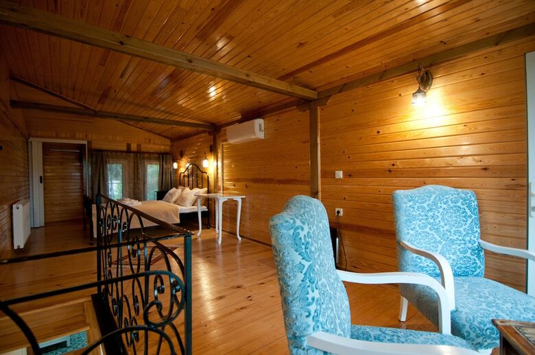 A?va Nehir Evi Butik Hotel