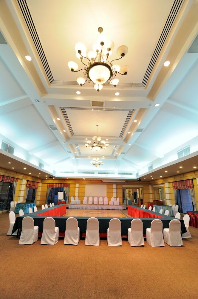 Starlite Khaoyai Hotel And Resort