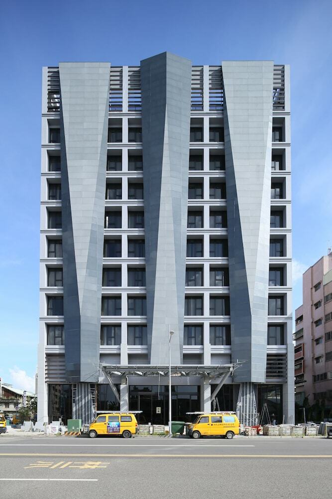 South Urban Hotel