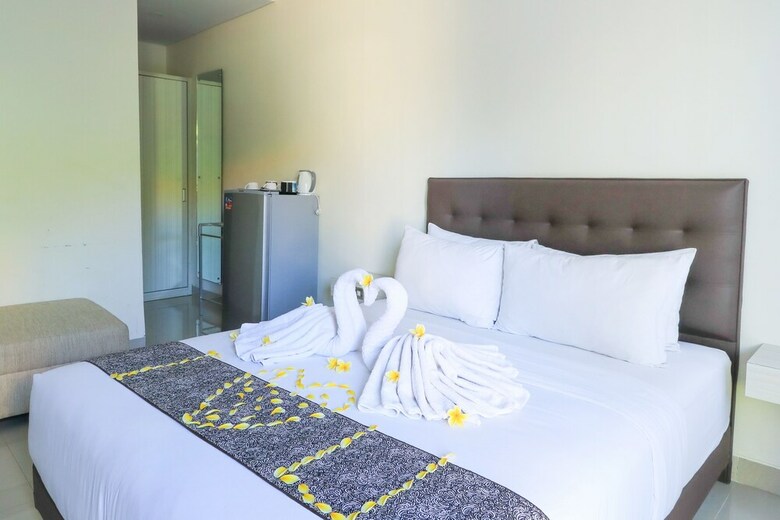 Hotel Tri Homestay Kuta