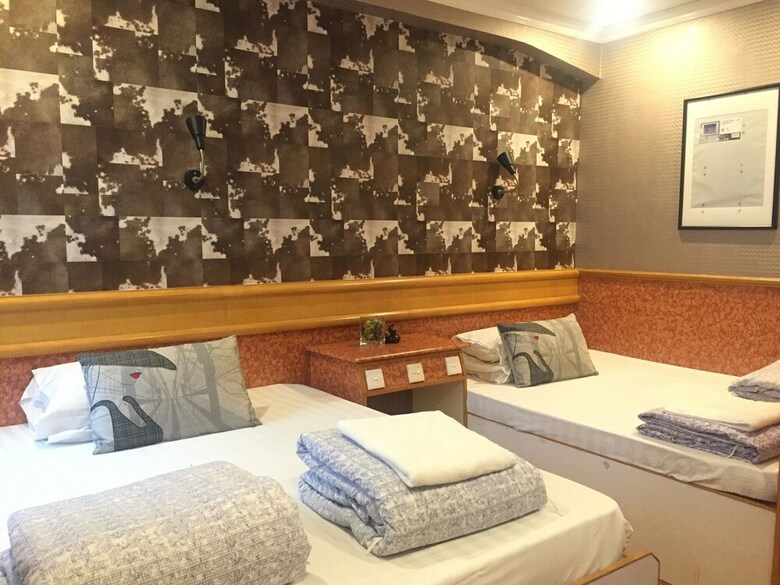 Hotel Wee.classic Inn