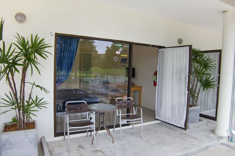 Hotel Phuket Wake Park Apartment