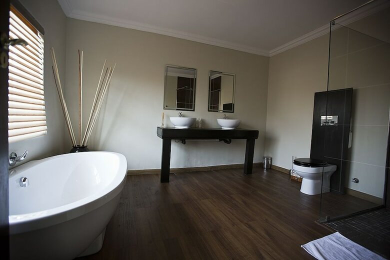Hotel Outlook Lodge Lakefield