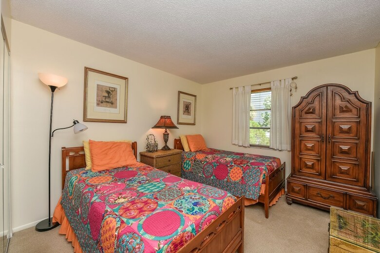 Banana Cabana And Cottage By Beachside Management