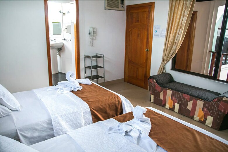 Hostal Sir Francis Drake