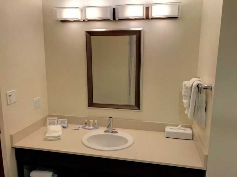 Hotel Comfort Inn & Suites