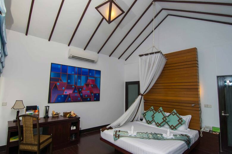 Hotel Bay Of Bengal Resort