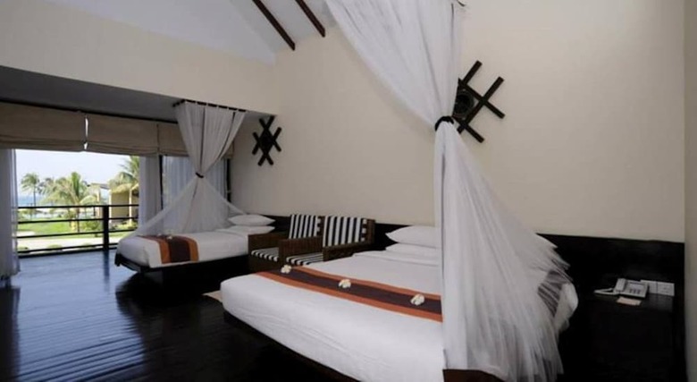 Hotel Bay Of Bengal Resort