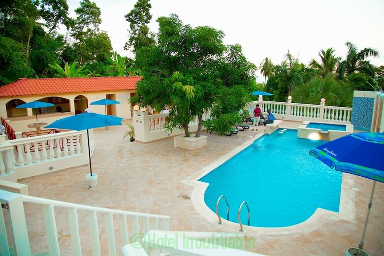 Hotel Inoubliable