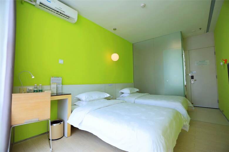 Hotel Colour Inn Shenzhen Dongmen Branch