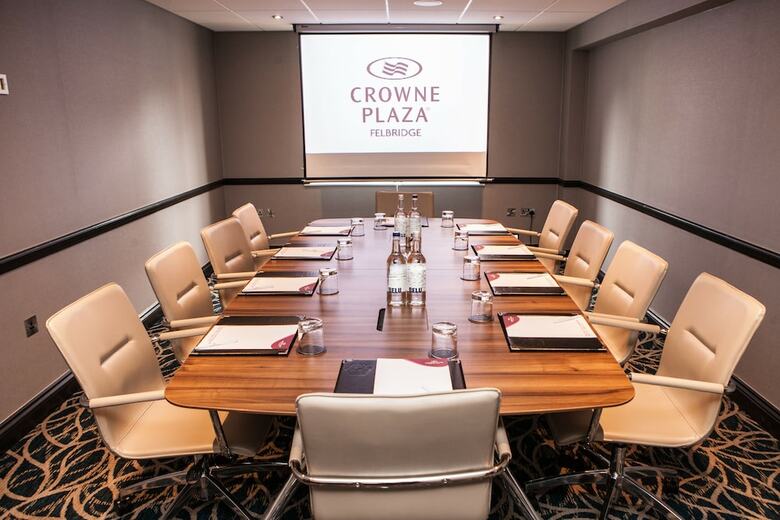 Hotel Crowne Plaza Felbridge - Gatwick