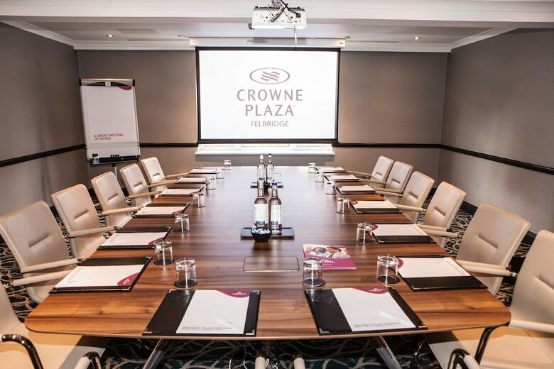Hotel Crowne Plaza Felbridge - Gatwick