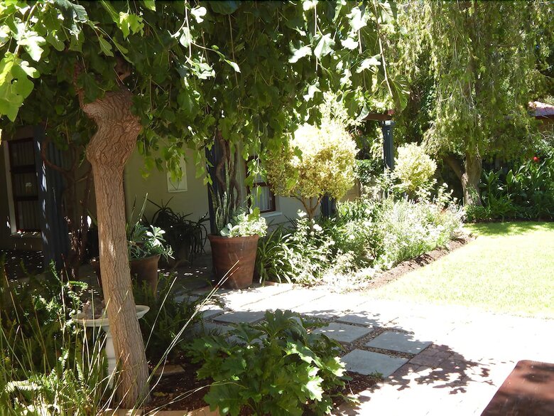 Hotel La Paix Guest House