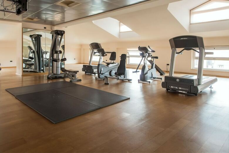 Hotel Golden Tulip Plaza Caserta