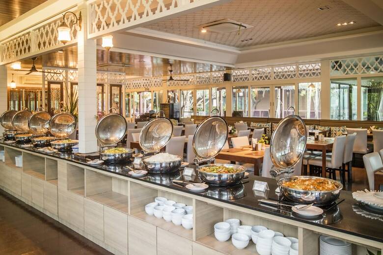Hotel Baan Amphawa Resort & Spa
