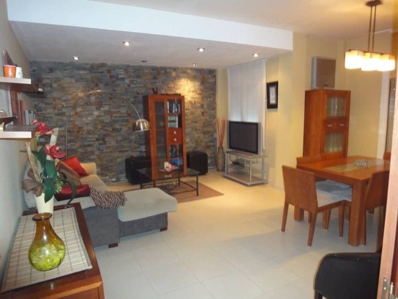 Malaga 101404 4 Bedroom Villa By Mo Rentals