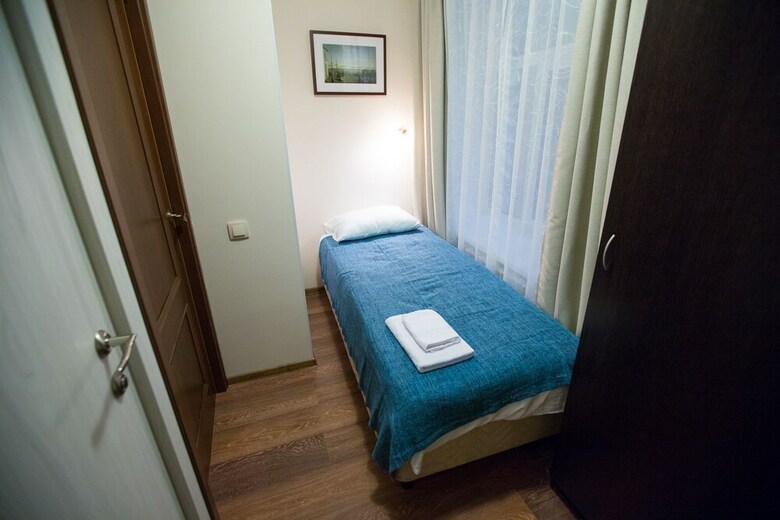 Karavannaya 5 Hotel
