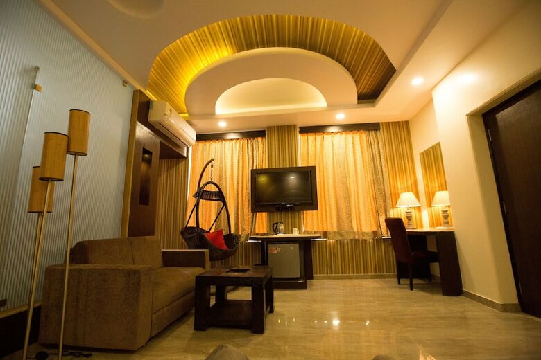 Hotel White Mushroom Jaipur V-inn